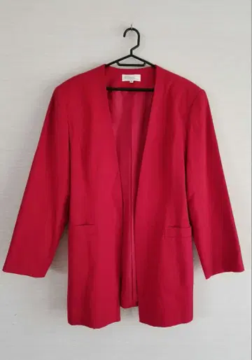 St.Elmo 노카라 자켓 빨간색 자켓 세련된 인기 배송비 포함