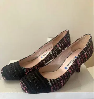 Lociel d'or 트위드 하이힐 펌프스