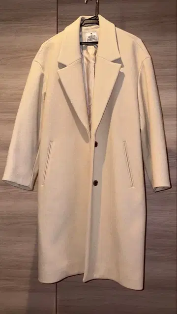 [ 새상품급 ] 뷰티앤유스 해밀턴 울 드롭 숄더 테일러 코트