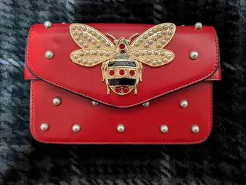 벌 모티브 숄더백