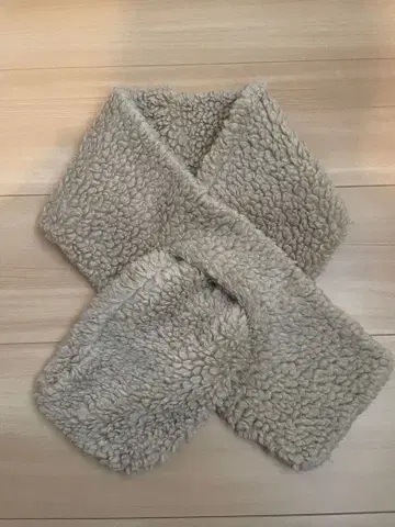 ORCIVAL 보아 플리스 머플러 베이지