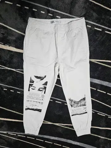 화이트 그래픽 조거 팬츠 archive opium y2k