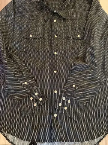 [새상품급] GACKT HYDE 착용, 블랙 스냅 버튼 사양 긴팔 셔츠