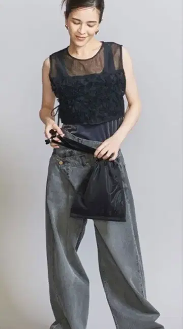 BEAUTY&YOUTH 벨벳 튤 드로스트 백