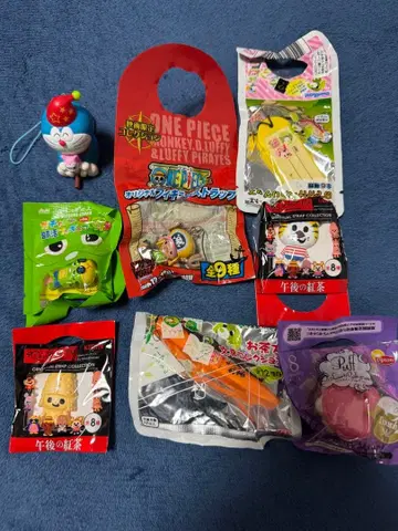 도라에몽 스트랩과 캐릭터 굿즈 묶음 판매 8개