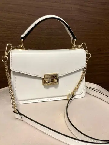 [ 즉시 발송 ] 새상품급 오우렌티 숄더백 화이트