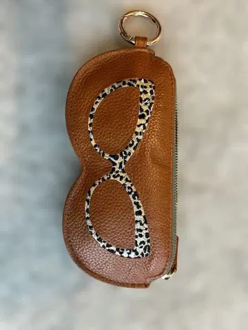 LAZY SUSAN 레이지 수잔 천연 가죽 안경 케이스 자수 링