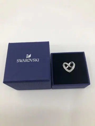 Swarovski 하트 모양 반지