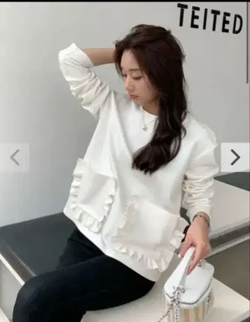 벌스데이 바쉬 프릴 포켓 맨투맨 미사용 새상품 보더