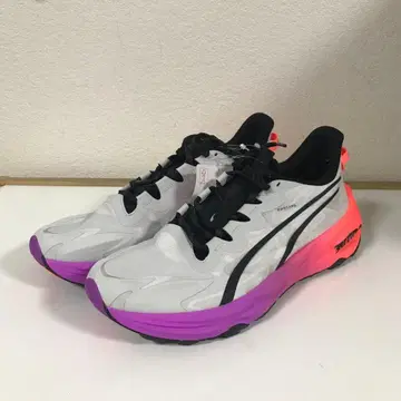 새상품 택 포함 푸마 남성용 러닝화