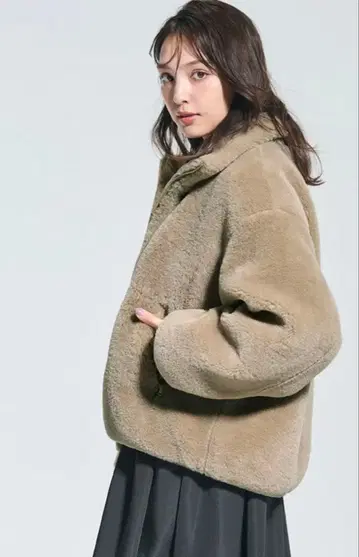 coca 인조 모피 스탠드 카라 블루종 베이지 M