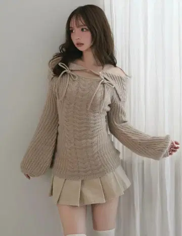 [ ANDMARY ] 새상품 Aura cable knit tops 앤마리