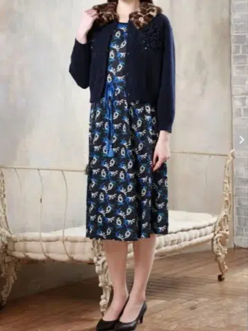 2025AW 슈퍼 뷰티 블루 계열 꽃무늬 프린트 원피스 44