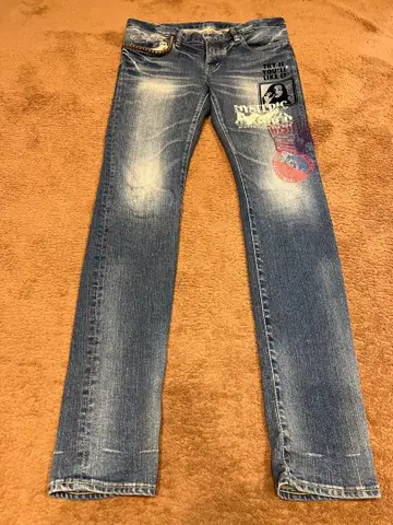 [ 정가 4만 엔 ] HYSTERIC GLAMOUR 슬림핏 데님