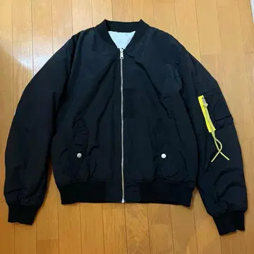 새상품급 O NE OK ROCK Ambitions 2017 MA-1 자켓