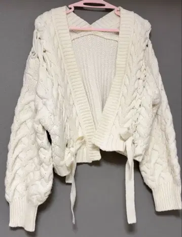 JILLSTUART 아이보리 가디건 리본