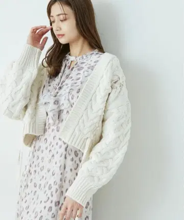 JILLSTUART 아이보리 가디건 리본