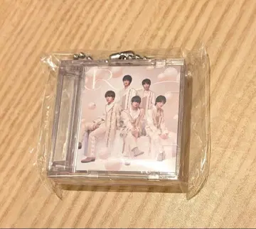 M!LK 리본 미니 재킷 키링