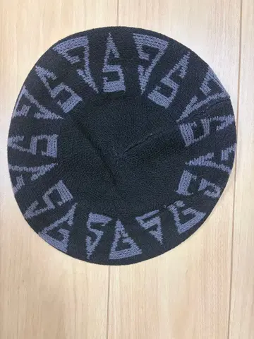 gangsterville의 베레모