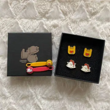 아라나루메이 핀 배지 아라키 메이짱