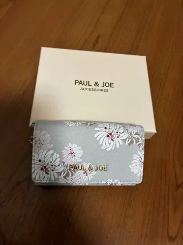 PAUL & JOE 꽃무늬 명함지갑