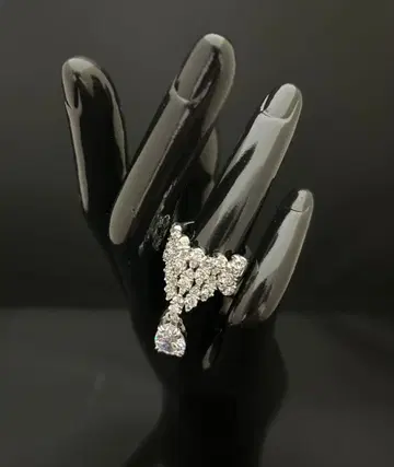 엘레강트한 다이아몬드풍 반지