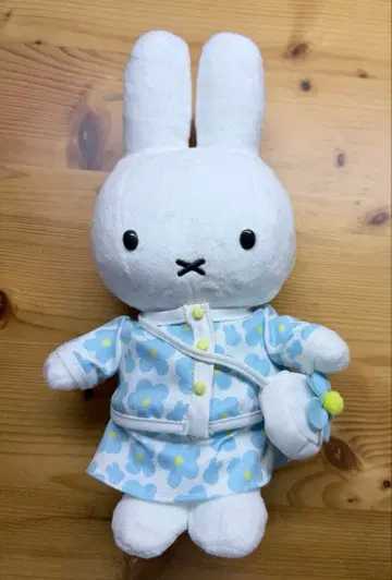 미피 벌스데이 레트로 플라워 봉제 인형