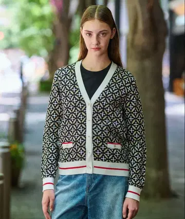 DRESSTERIOR 드레 스테리아 오버랩 서클 V넥 가디건