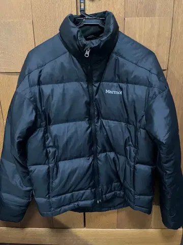 Marmot 블랙 다운 자켓