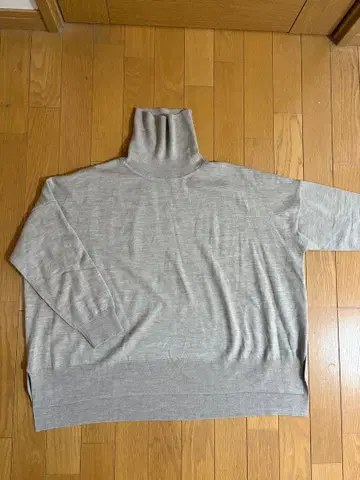 카구레 kagure 터틀넥 스웨터 그레이지