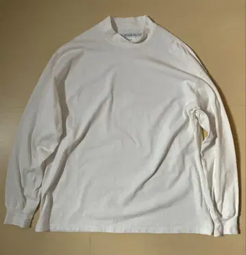 EEL Products / CAMPER M/N 모크넥 화이트