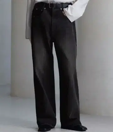 [ CLEL ] 리프 스트레이트 데님 팬츠 블랙 S