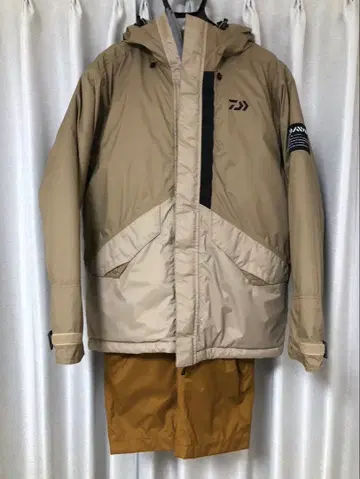 다이와 윈터 수트 상하의 세트 M