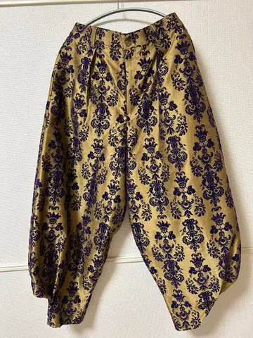 골드 컬러 보라색 꽃무늬 사루엘 팬츠 ellcy