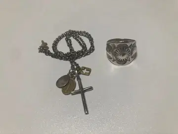 AMP JAPAN 실버 반지와 크로스 목걸이 세트