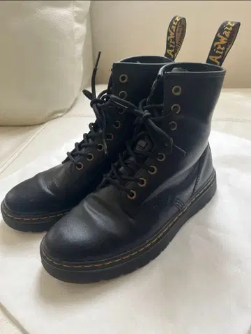 Dr.Martens 8홀 닥터마틴 8홀 부츠