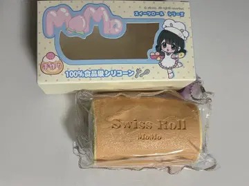 MOMO 올맛 롤 롤케이크 스퀴즈