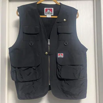 BEN DAVIS 블랙 베스트 L