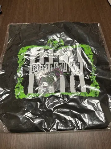 비틀쥬스 토트백 아크릴 키링 미개봉