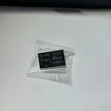 도미노 피자 핀 배지