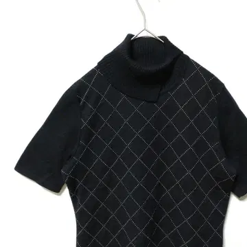 ReFLEcT 리플렉트 월드 블랙 터틀넥 반팔 니트 사이즈 L