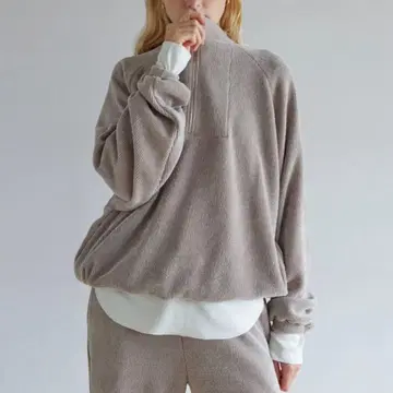 코드 벨로아 하프 집업 상의 베이지