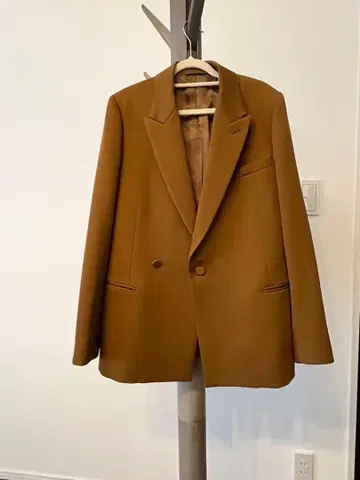 브라운 테일러드 자켓 더블 버튼