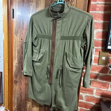 MOUSSY 모즈 코트