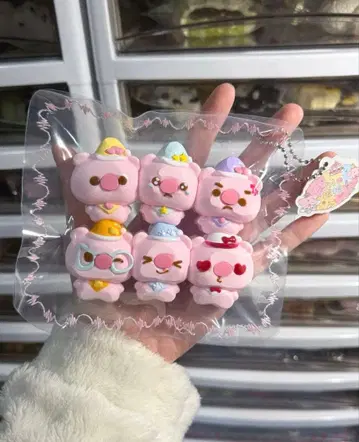 다양한 표정의 아기 돼지군 전 6종 스퀴즈