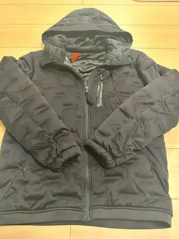 워크맨 FieldCore 후드 부착 블랙 다운 자켓 LL