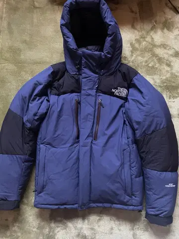 THE NORTH FACE 네이비 다운 자켓 L 사이즈