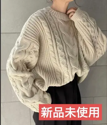 y/m by misato 케이블 짜임 크루넥 니트탑