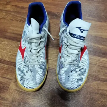 Mizuno Monarcida 풋살화 화이트/레드/블루