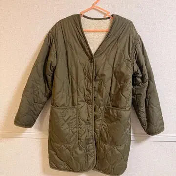 GU 올리브색 퀼팅 자켓